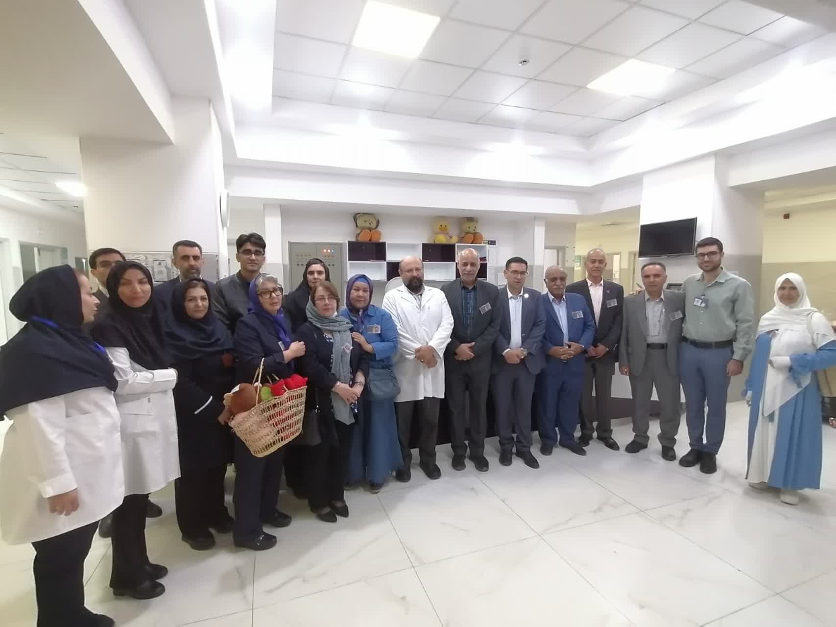 عیادت نوروزی از بیماران بستری در بخش های زیرمجموعه انجمن یاس