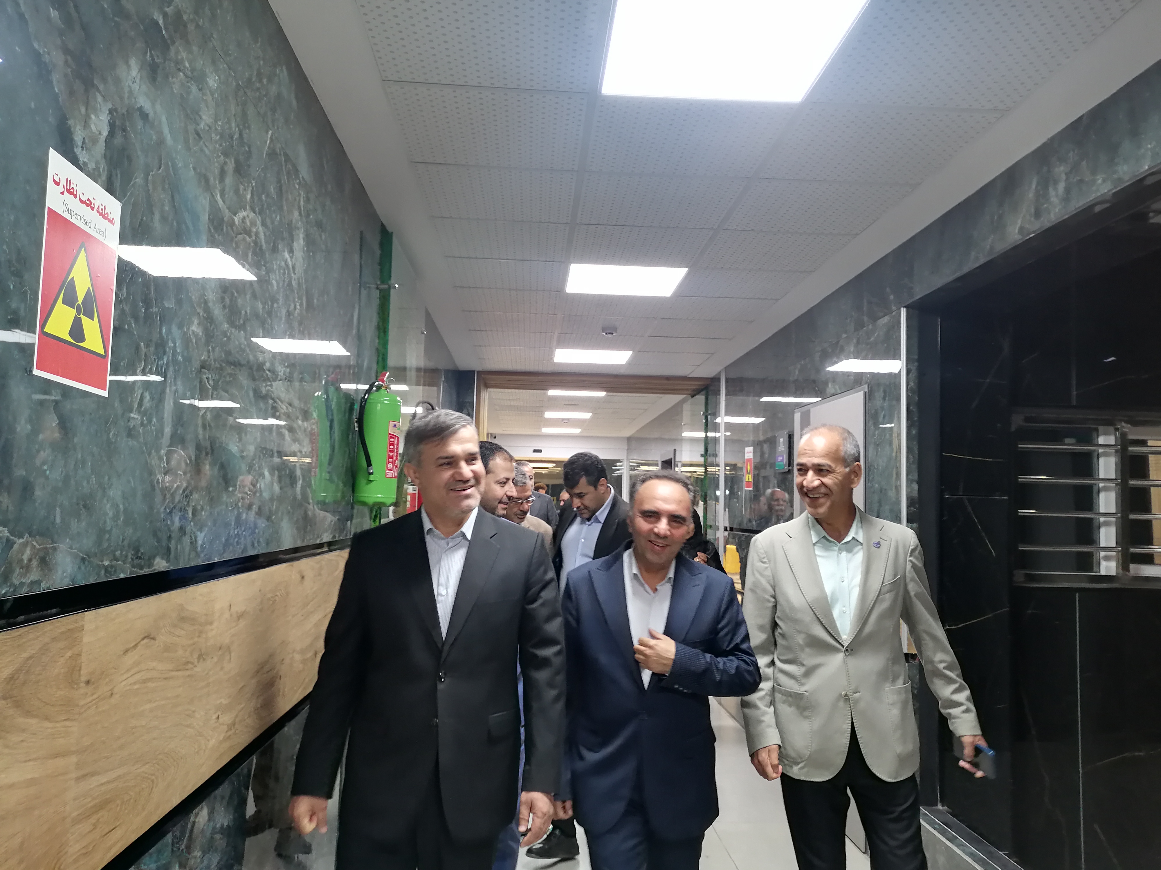 بازدید دادستان استان کرمان از مرکز رادیوتراپی یاس